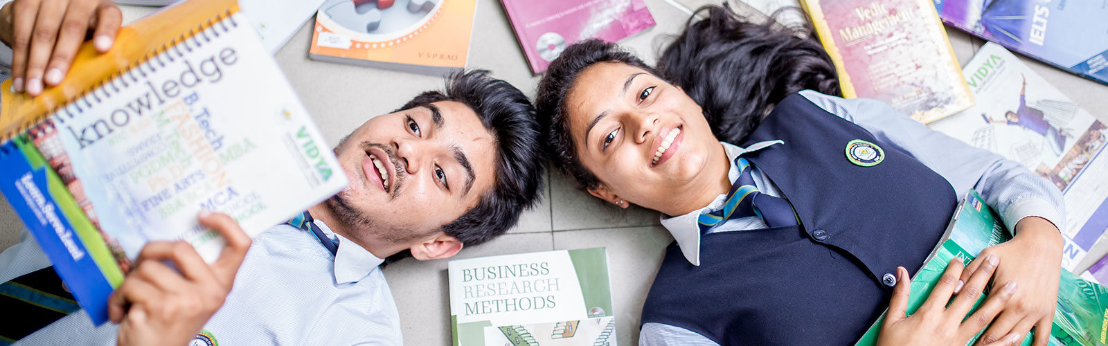 best college for commerce